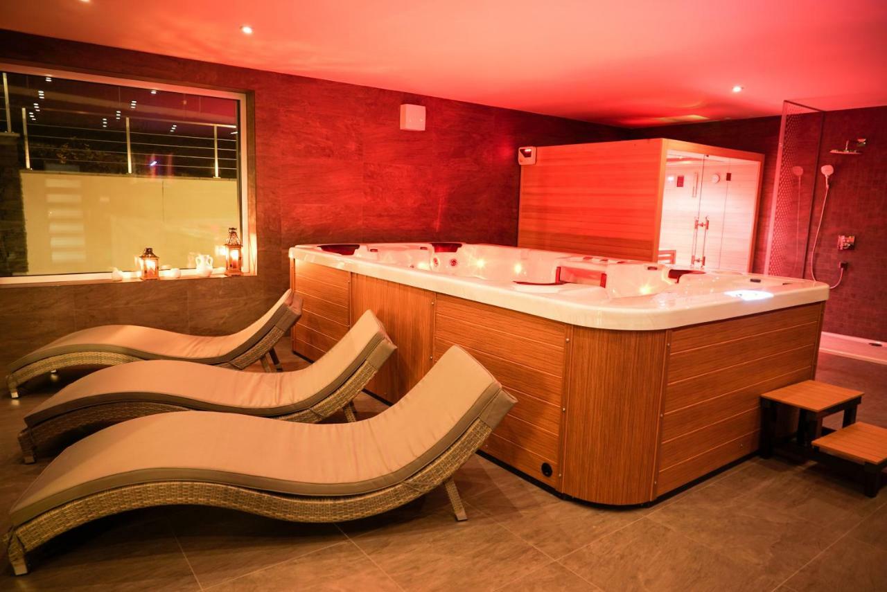 Luxury Villa Moravany nad Váhom Zewnętrze zdjęcie